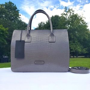 NWT Genuine Leather Gianni Conti Satchel.